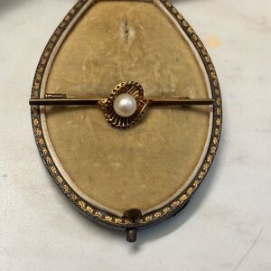 Antique 14k Gold and Pearl Brooch